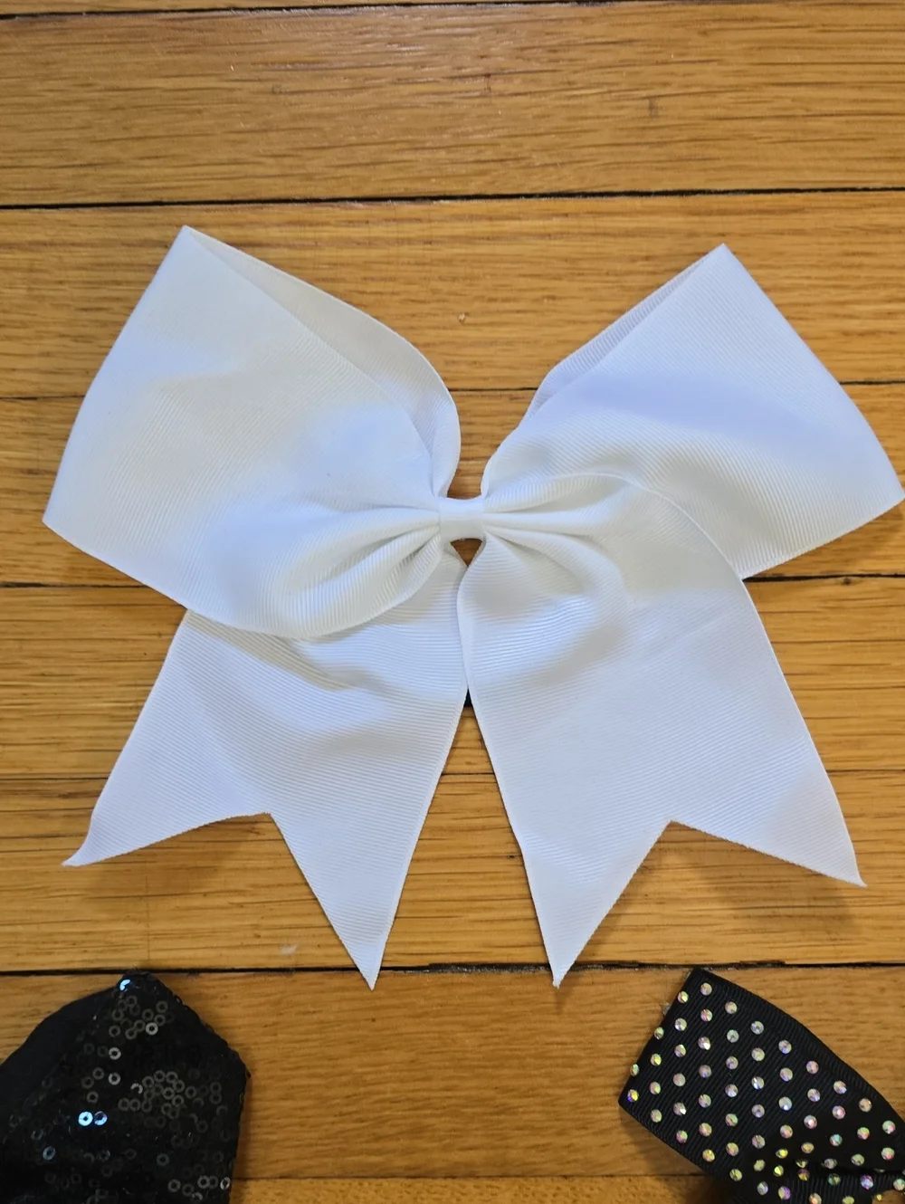 Handmade Lot of 13 Cheerleading Hair Bows, Multicolor, EUC, OS